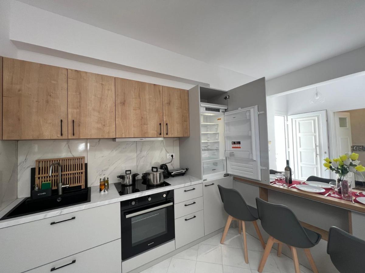 3 Bedroom House Included Free Car Rental 佩里萨 外观 照片